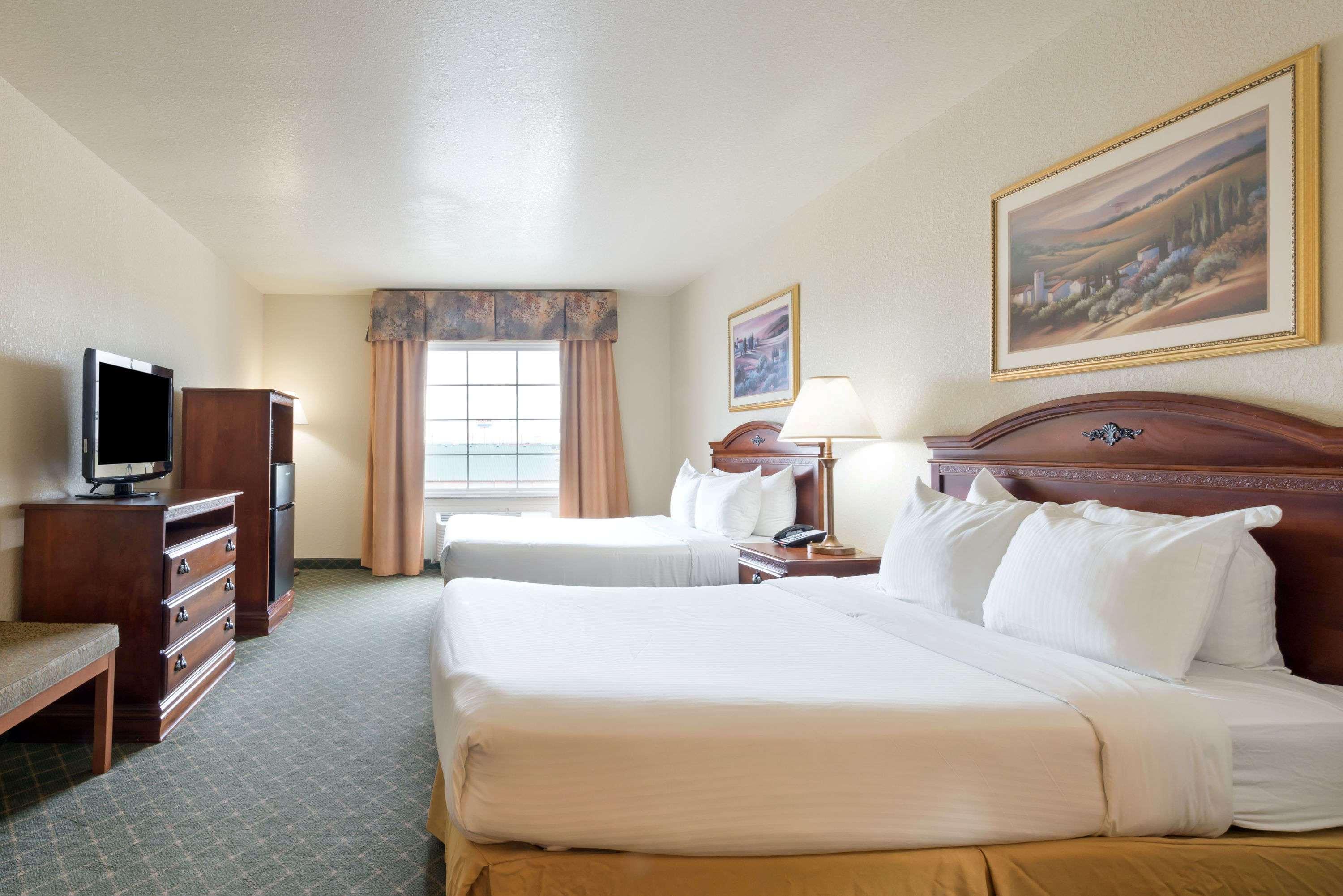 Comfort Inn & Suites Gatesville Near Fort Cavazos Экстерьер фото