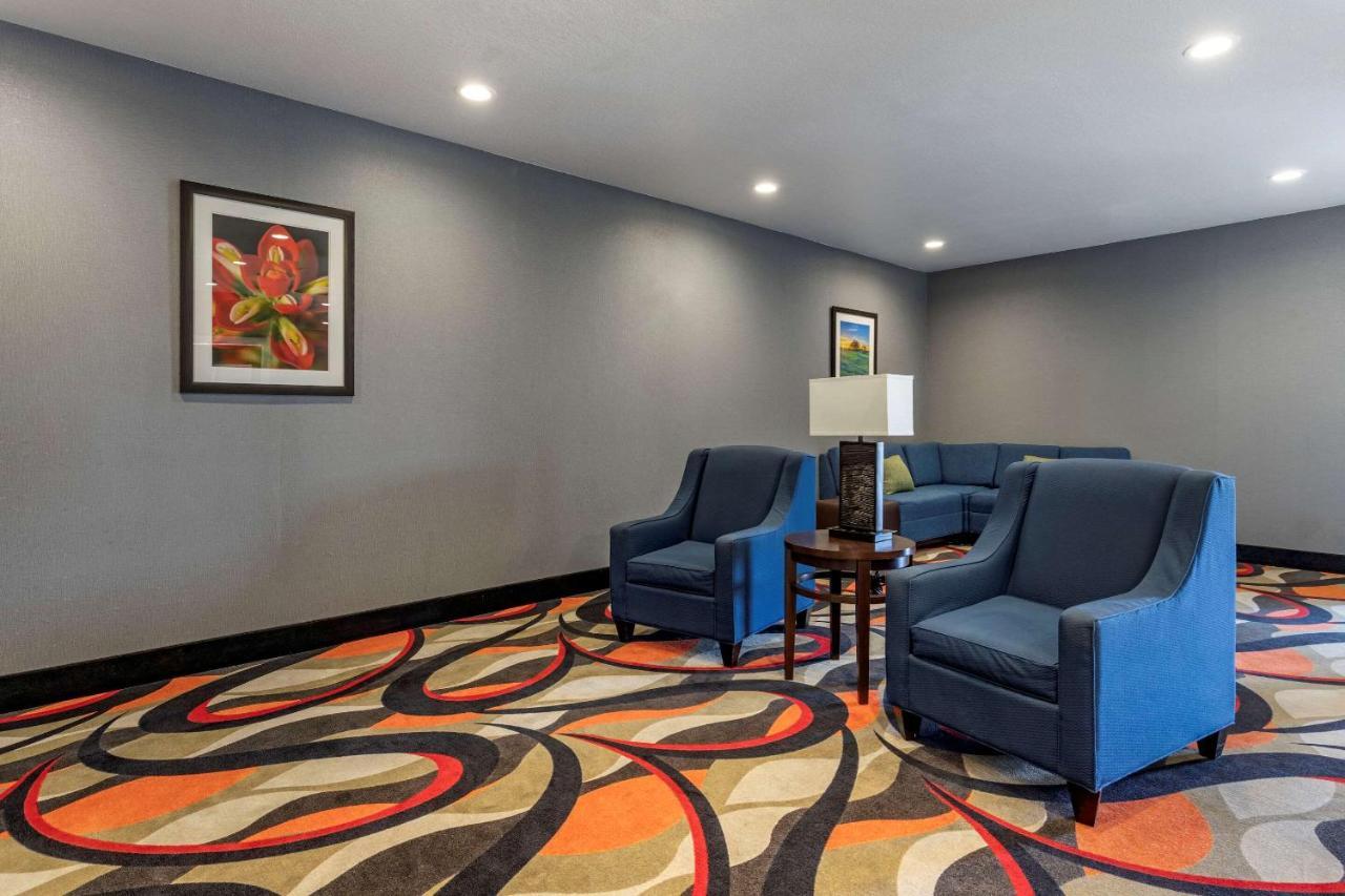 Comfort Inn & Suites Gatesville Near Fort Cavazos Экстерьер фото