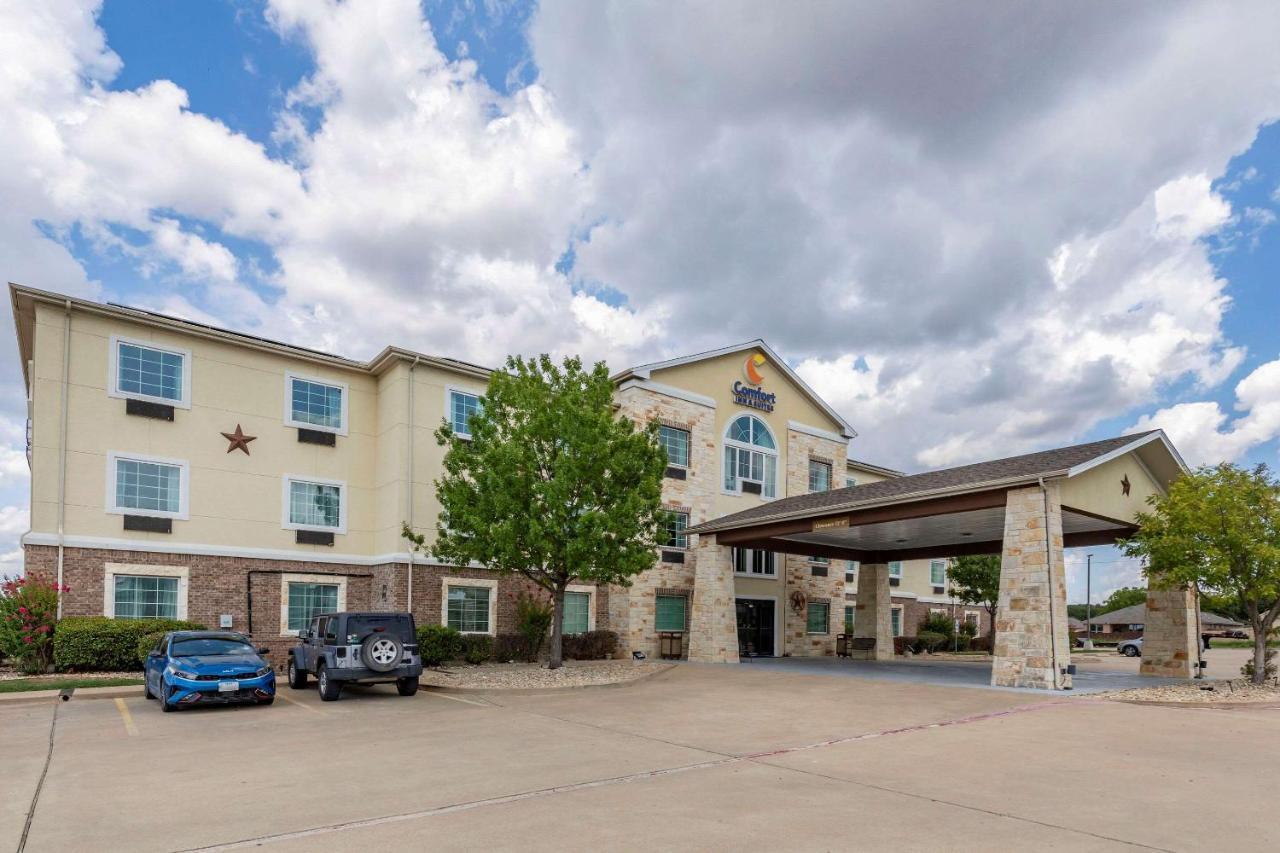 Comfort Inn & Suites Gatesville Near Fort Cavazos Экстерьер фото